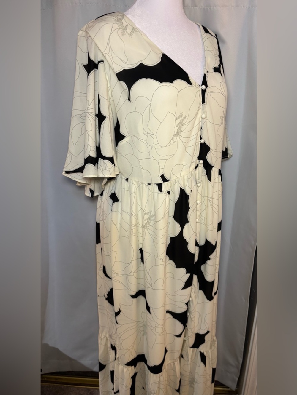 Sugarlips Floral Maxi Dress 2X Black Cream Button Front Boho - Picture 6 of 7